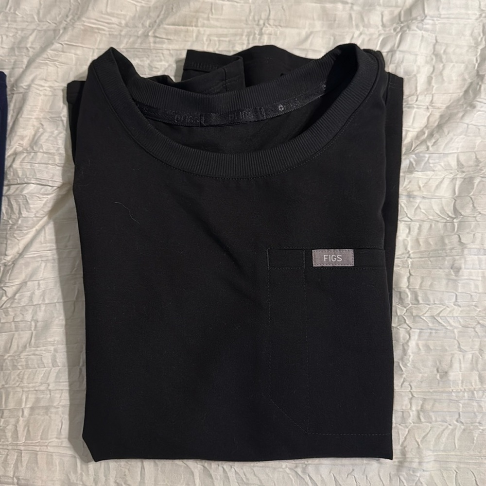 Black figs scrub top. Tshirt neckline. Worn maybe once.